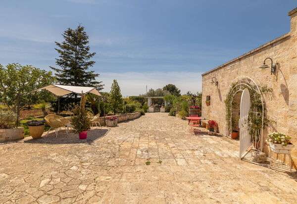 Trullo Patricia Pool: Balcon / Terrasse / Patio, Extérieur, Extérieurs, Jardin