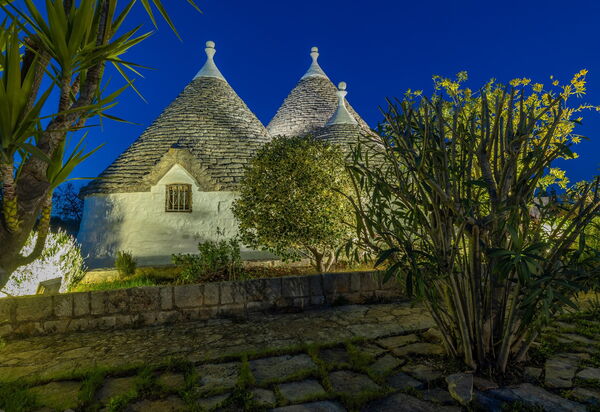 Trullo Patricia Pool: Extérieurs, Jardin