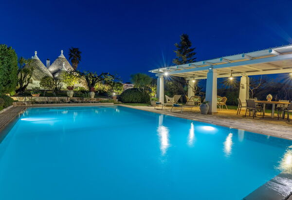 Trullo Patricia Pool: Balcon / Terrasse / Patio, bassin, Extérieur