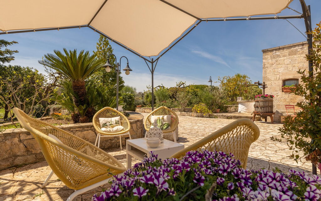 Trullo Patricia Pool: Balcony / Terrace / Patio, Garden, Outdoor