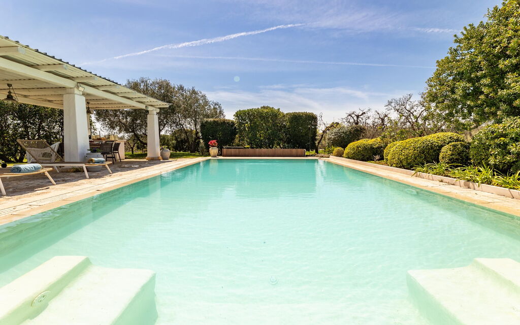Trullo Patricia Pool: Garden, Outdoor, Pool