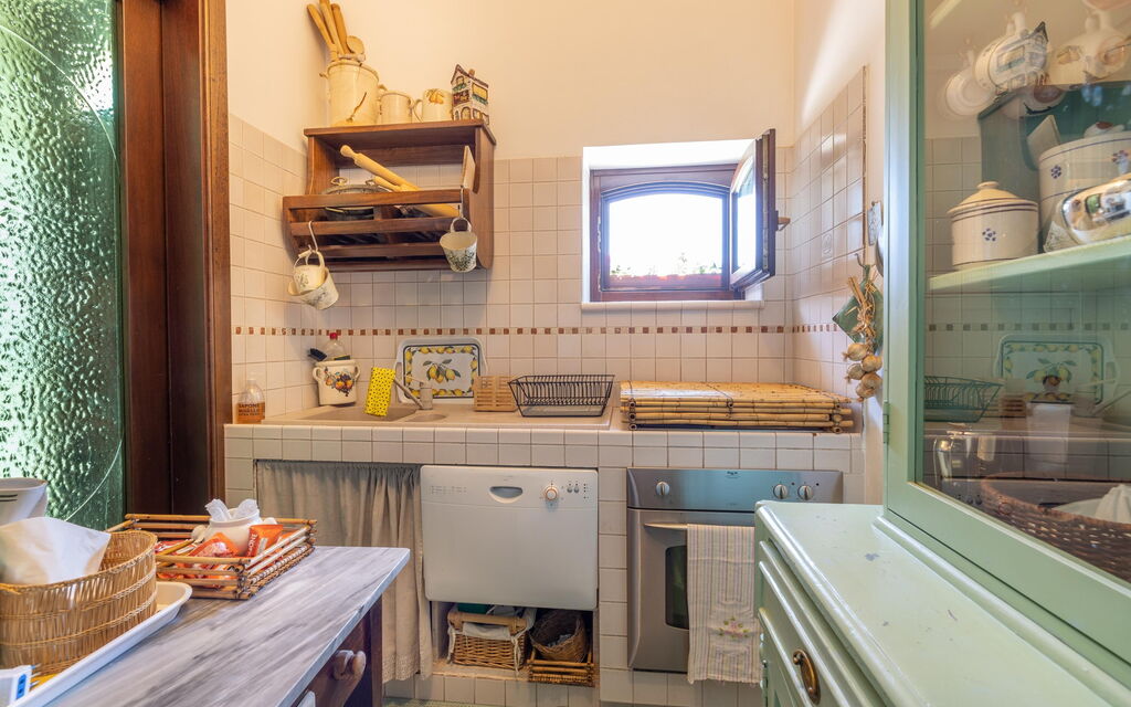 Trullo Patricia Pool: Kitchen