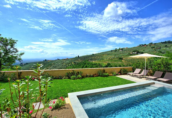 Casa Lionardo: Garden, Outdoor, Pool, Scenic View