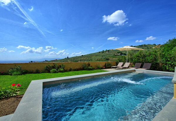 Casa Lionardo: Garden, Outdoor, Pool, Scenic View