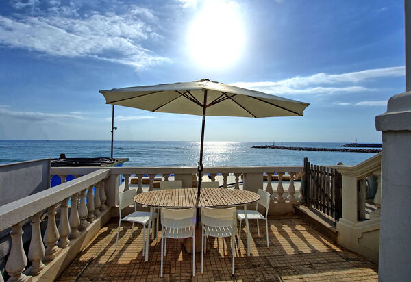 Casa Riva: Balkon / Terrasse / Patio, Draussen