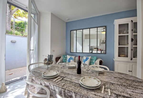 Casa Riva: Esszimmer, Wohnzimmer