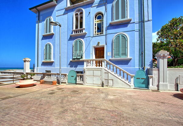 Casa Riva: Außen, Draussen