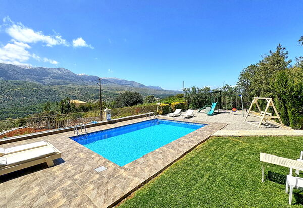 Villa Gianna: бассейн