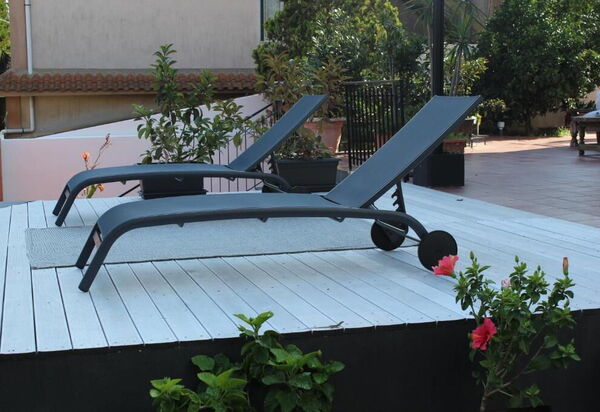 Tre Donne: Extérieur