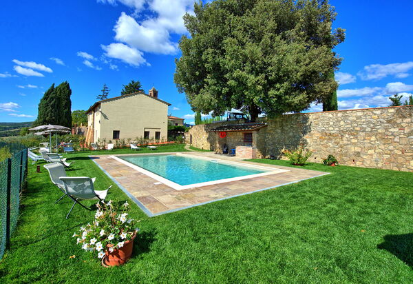 Montauto: Ansichten, Außen, Garten, Schwimmbad