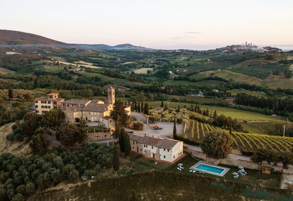 Montauto: Ansichten, Außen, Draussen