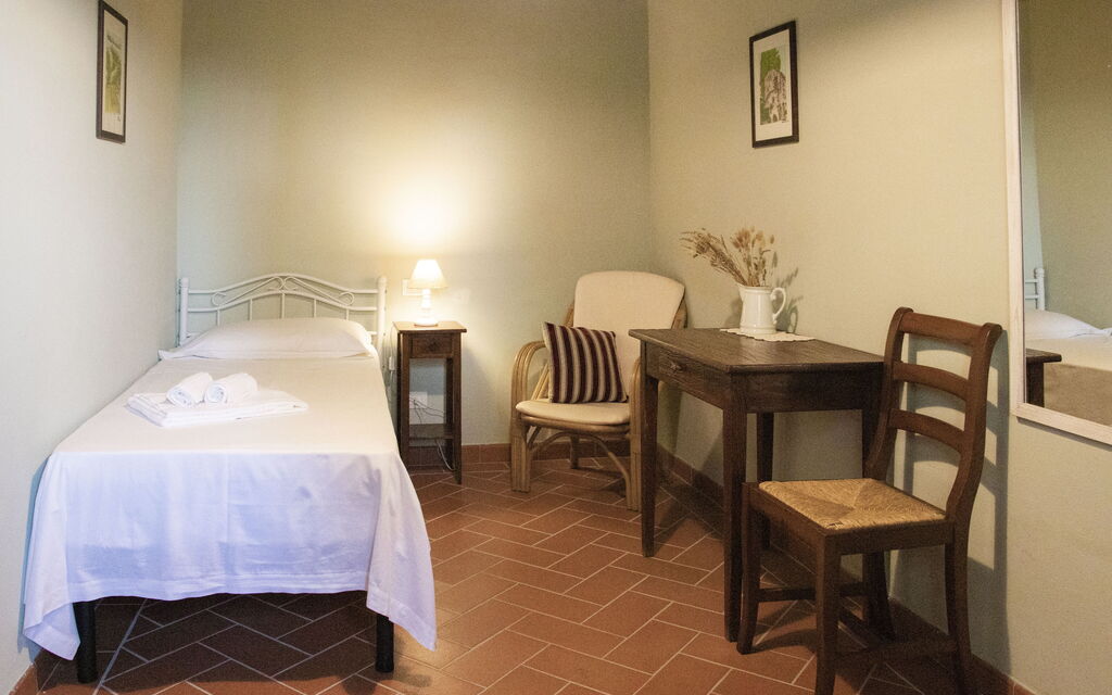 Montauto - : Bedroom