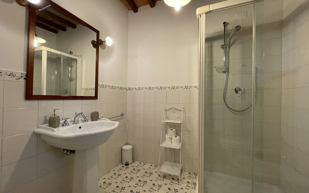 Montauto - : Bathroom