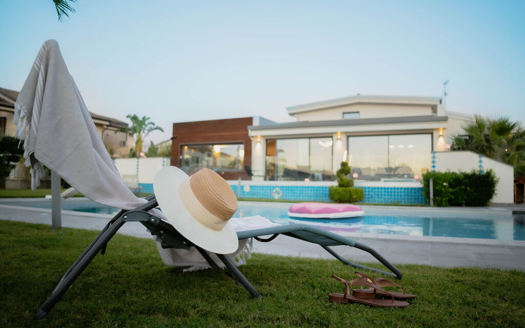 Villa Vincenzo: Building Exterior, Garden, Pool