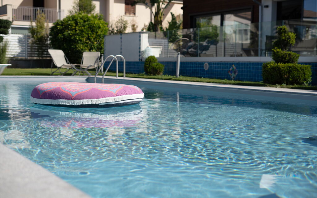 Villa Vincenzo: Pool