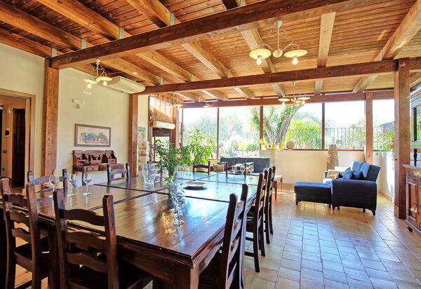 Villa Maddalena: Esszimmer, Wohnzimmer