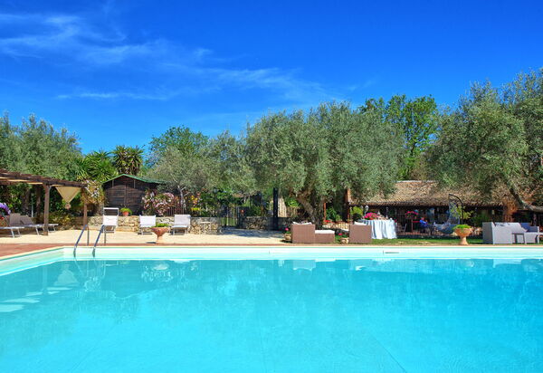 Villa Maddalena: Außen, Draussen, Schwimmbad