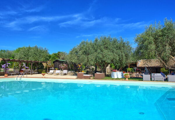 Villa Maddalena: Außen, Draussen, Schwimmbad