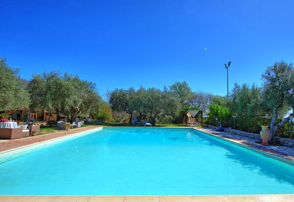 Villa Maddalena: Außen, Draussen, Schwimmbad