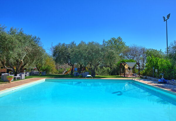 Villa Maddalena: Außen, Draussen, Schwimmbad