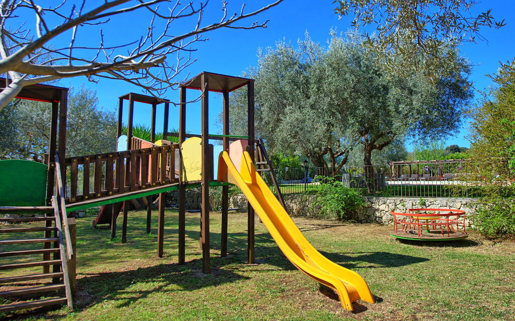 Villa Maddalena: all'aperto, Esterni, Giardino