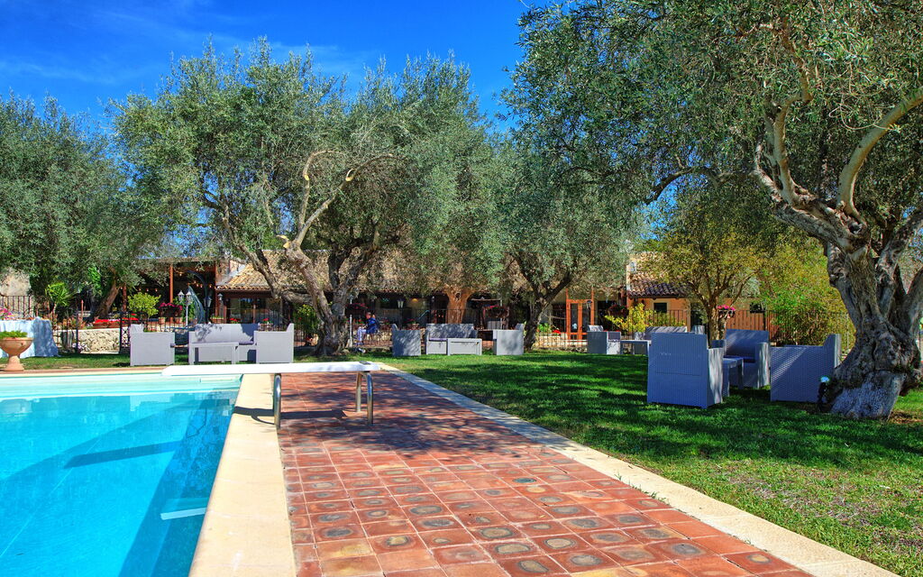 Villa Maddalena: all'aperto, Esterni, Piscina