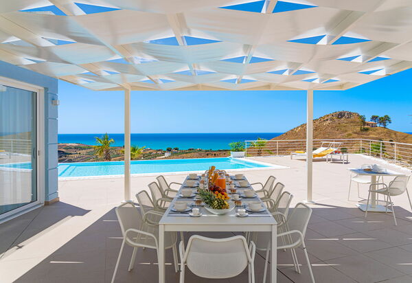 Villa Domizia: Balcon / Terrasse / Patio, bassin, Vues