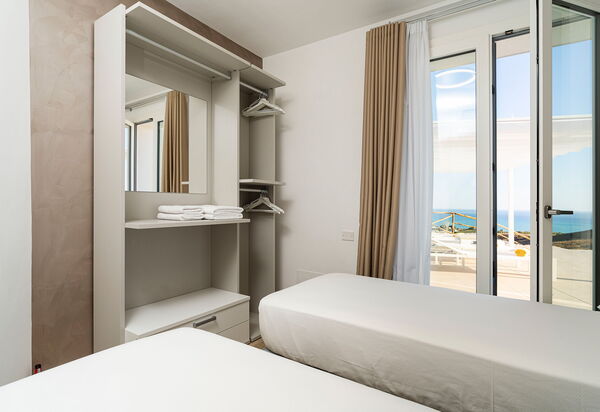 Villa Domizia: chambre à coucher