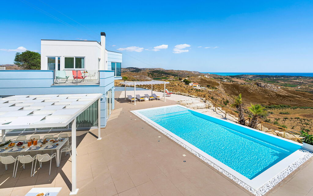 Villa Domizia: Esterni, Piscina