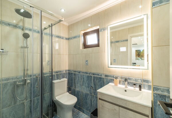 Villa Halepi: Salle de bain