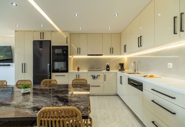 Villa Halepi: Cuisine