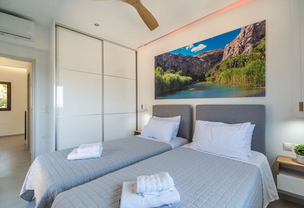 Villa Halepi: chambre à coucher