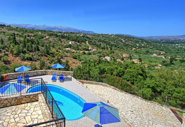 Villa Halepi: bassin, Extérieur, Vues