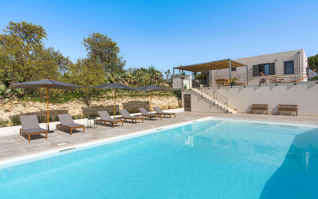 Casa Tancredi: all'aperto, Esterni, Piscina