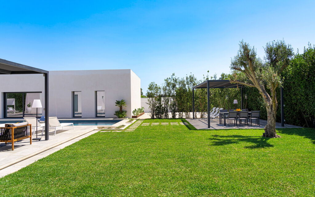 Villa Bonita: Extérieurs, Jardin