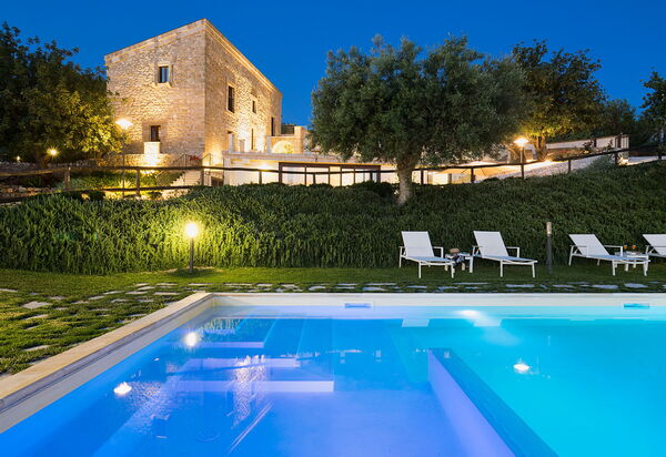 Villa Corte Dorata: Außen, Draussen, Schwimmbad