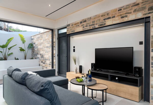 Villa Kallos: Гостиная, Кухня, Столовая