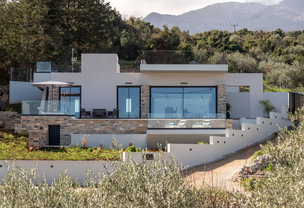 Villa Kallos: Главный вход, Открытый, Экстерьеры