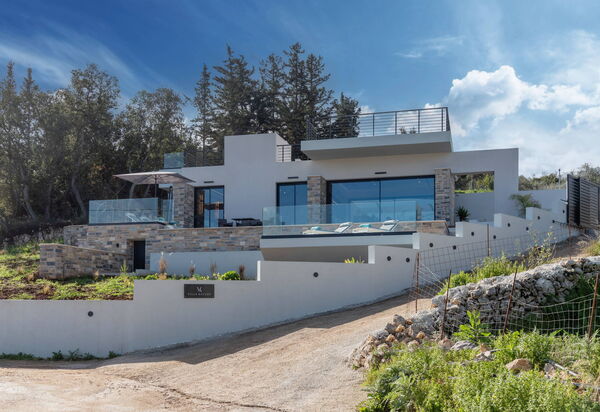 Villa Kallos: Главный вход, Открытый, Экстерьеры