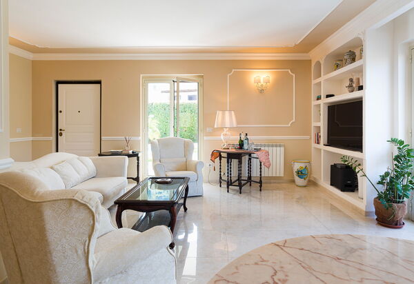 Villa Giutitta: Wohnzimmer