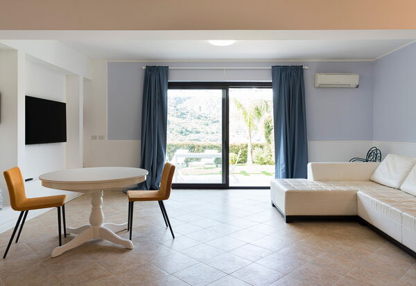 Villa Giutitta: Wohnzimmer