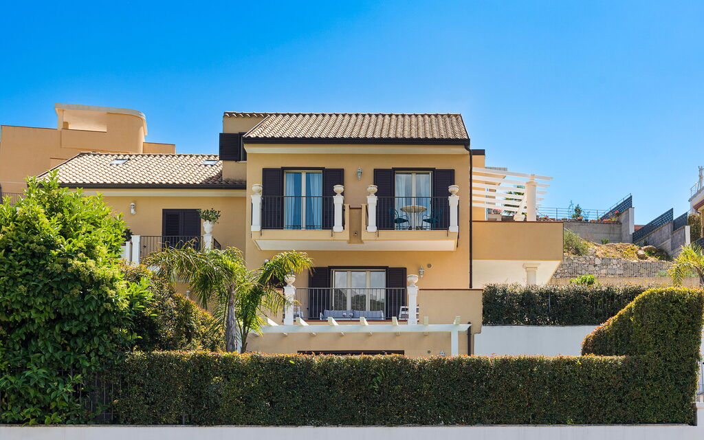 Villa Giutitta: Extérieurs