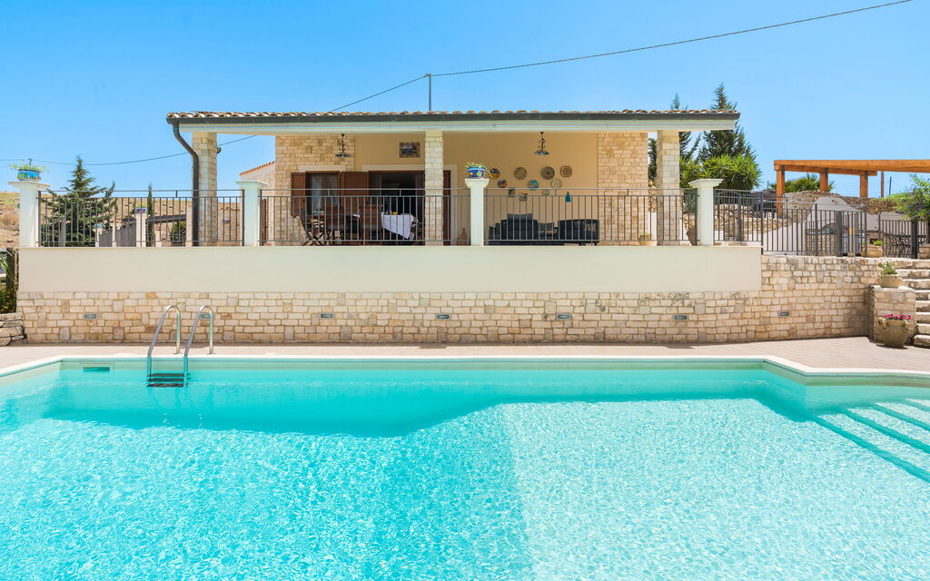 Villa Anthea: Esterni, Piscina