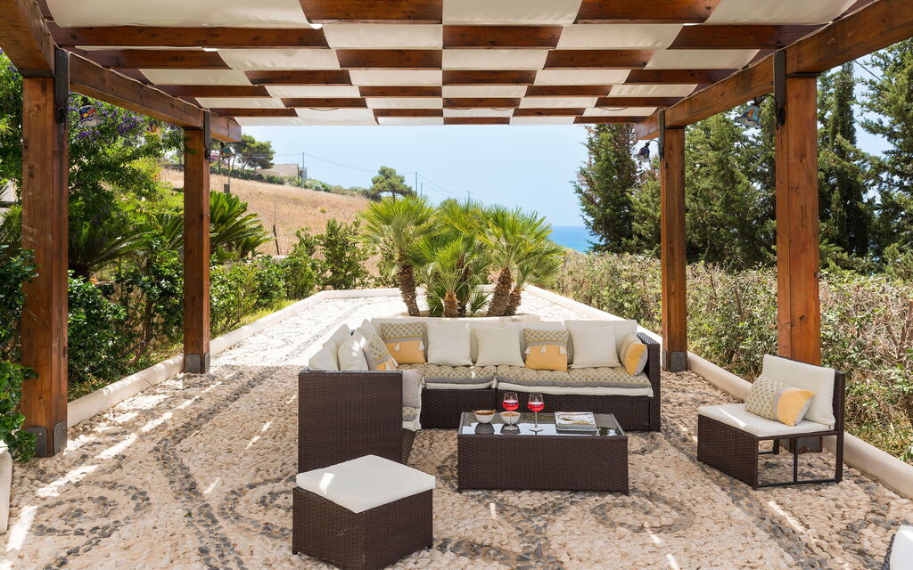 Villa Anthea: Esterni