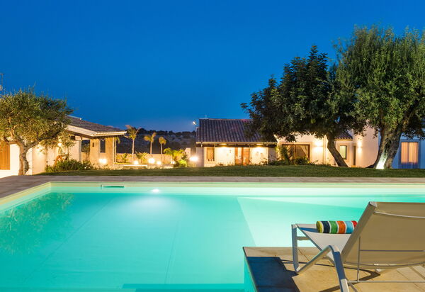 Corte Moscata: Außen, Garten, Schwimmbad