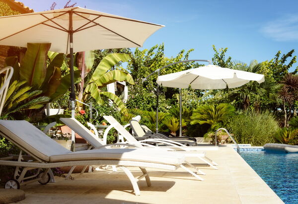 Villa Vittoria: Ansichten, Draussen, Garten