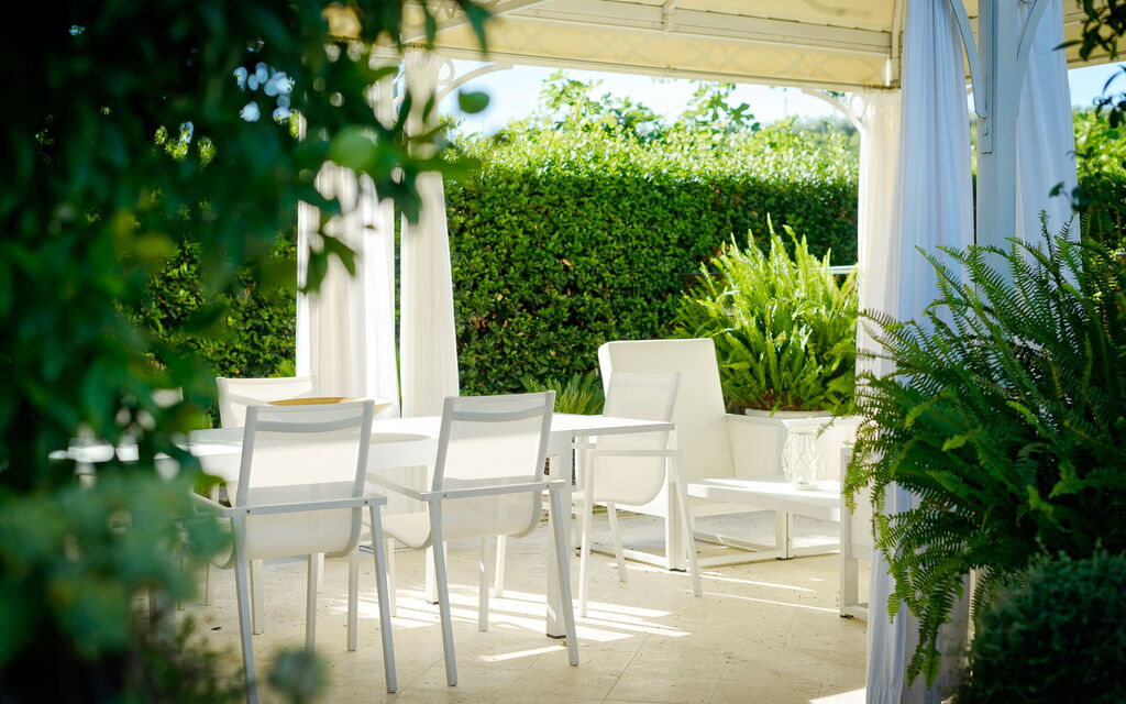 Villa Vittoria: all'aperto, Balcone / Terrazza / Patio, Giardino