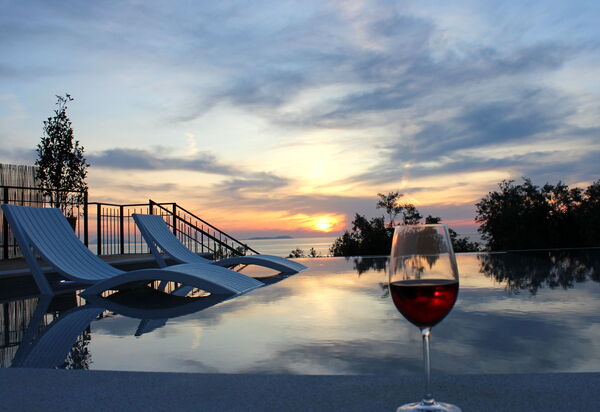 Villa Acropolitana: Outdoor, Pool