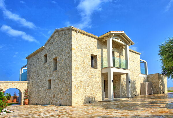 Villa Acropolitana: Building Exterior, Main Entrance, Outdoor