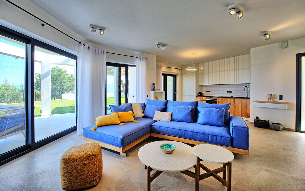 Villa Acropolitana: Kitchen, Living Room